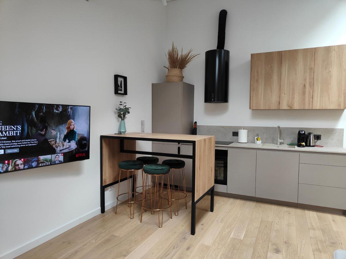 Owl Jazz Apartments - Luxury Apartments In The Heart Of The City Kaunas Luaran gambar