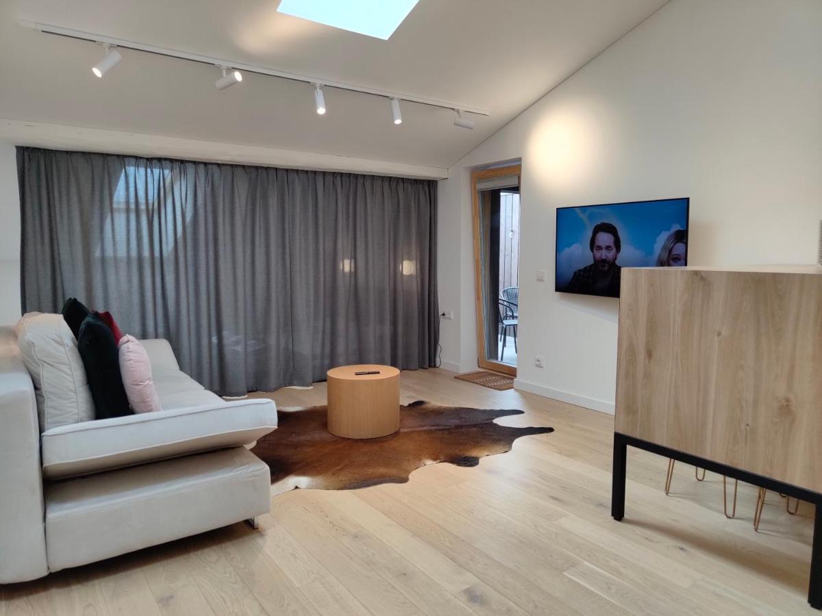 Owl Jazz Apartments - Luxury Apartments In The Heart Of The City Kaunas Luaran gambar