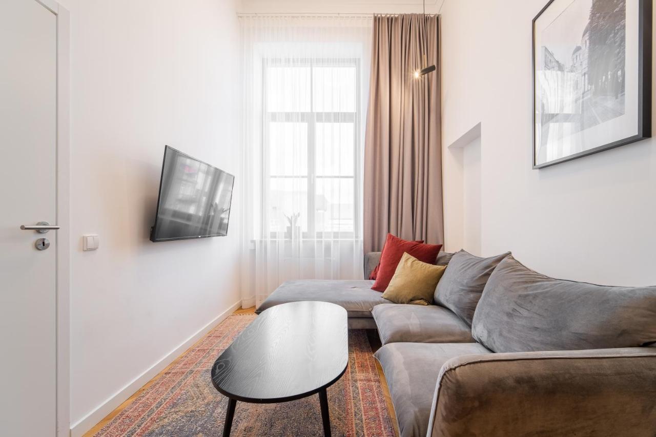 Owl Jazz Apartments - Luxury Apartments In The Heart Of The City Kaunas Luaran gambar