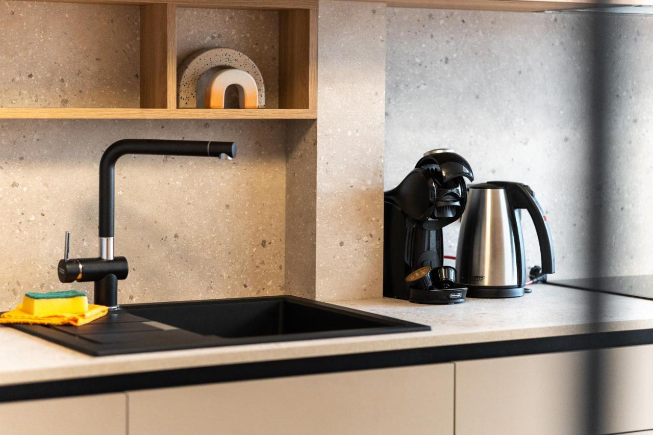 Owl Jazz Apartments - Luxury Apartments In The Heart Of The City Kaunas Luaran gambar