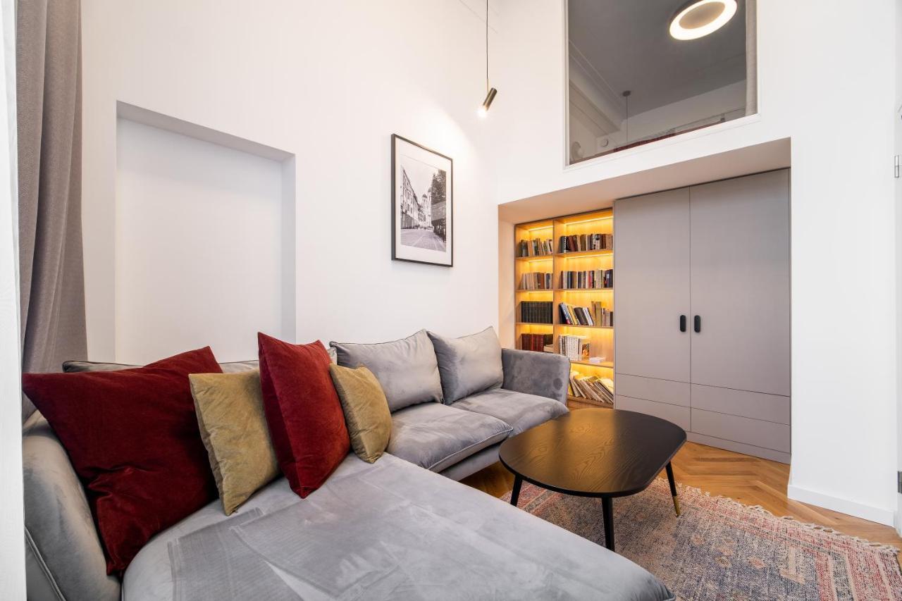 Owl Jazz Apartments - Luxury Apartments In The Heart Of The City Kaunas Luaran gambar