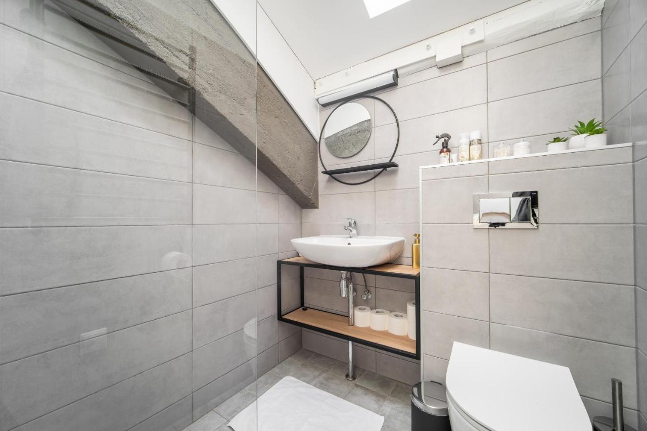 Owl Jazz Apartments - Luxury Apartments In The Heart Of The City Kaunas Luaran gambar