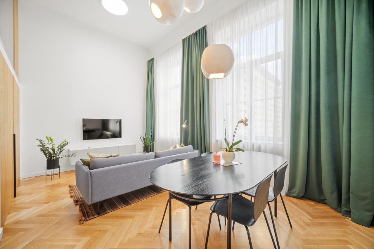 Owl Jazz Apartments - Luxury Apartments In The Heart Of The City Kaunas Luaran gambar