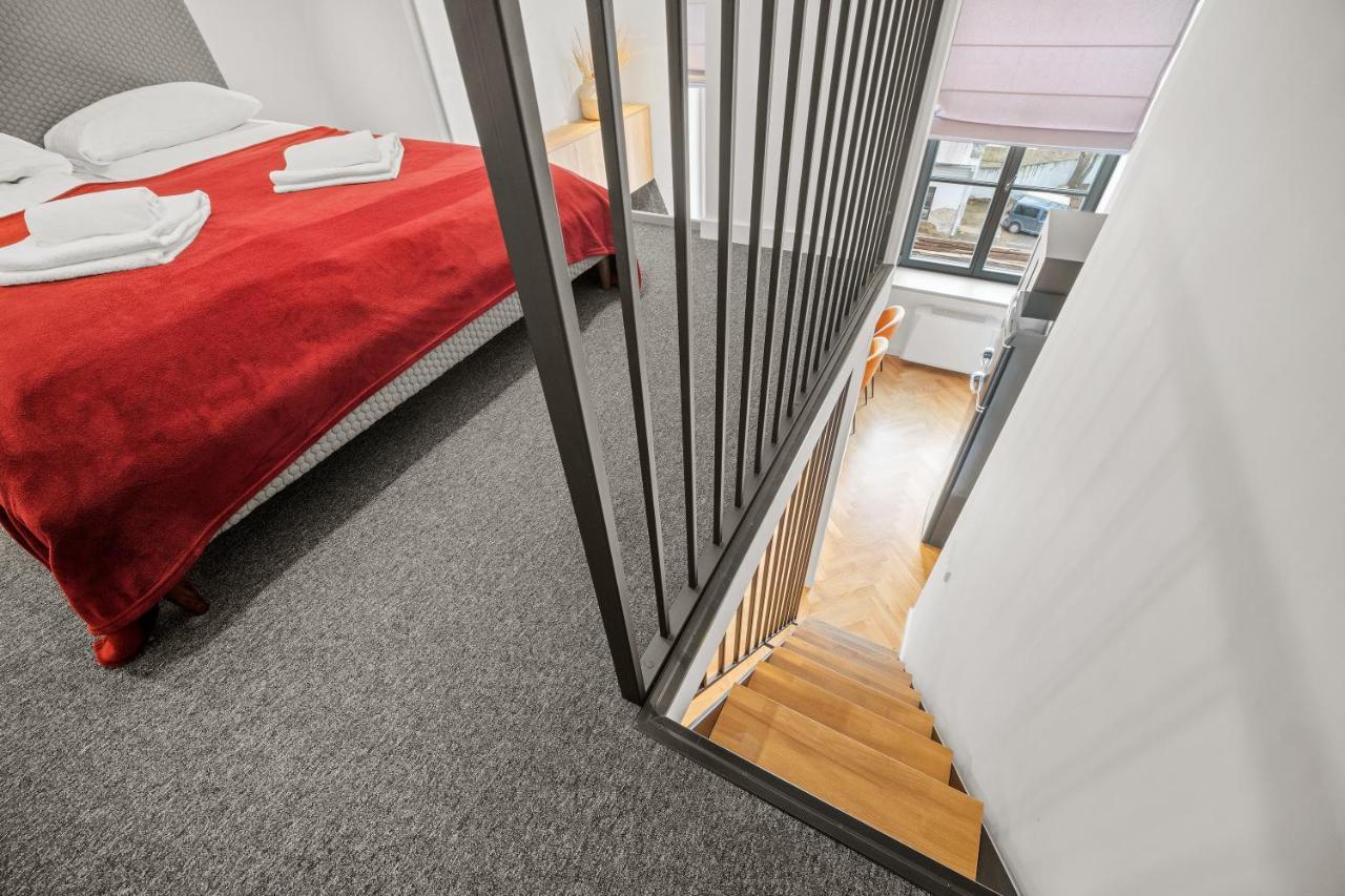 Owl Jazz Apartments - Luxury Apartments In The Heart Of The City Kaunas Luaran gambar
